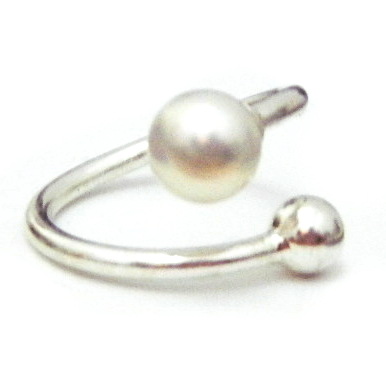 White Round AAA Pearl Open Size Ring